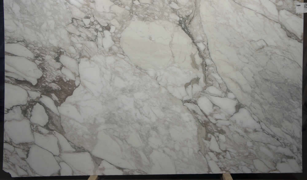Calcatta Vagli Marble Countertops - Image 2