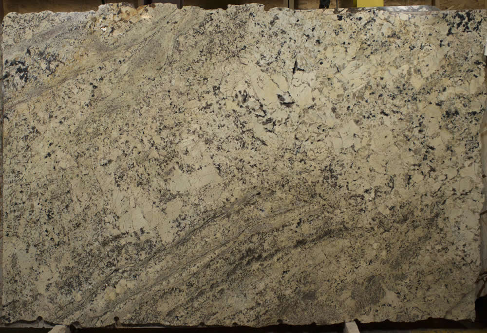 Delicatus Gold Granite Countertops - Image 2