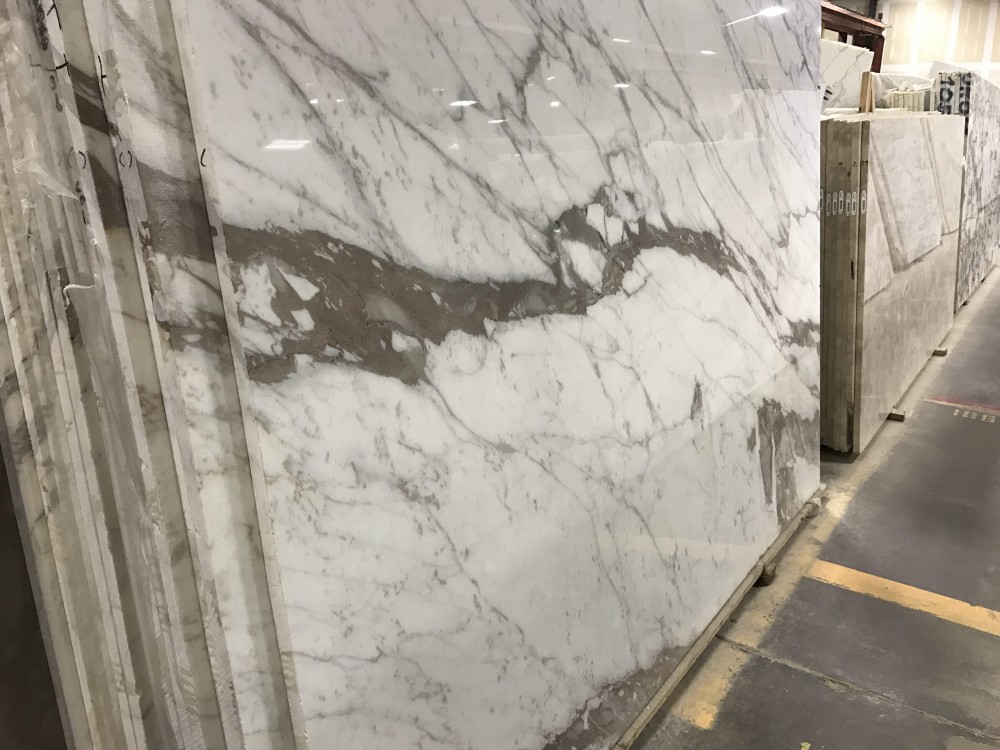 Calcatta Vagli Marble Countertops - Image 3