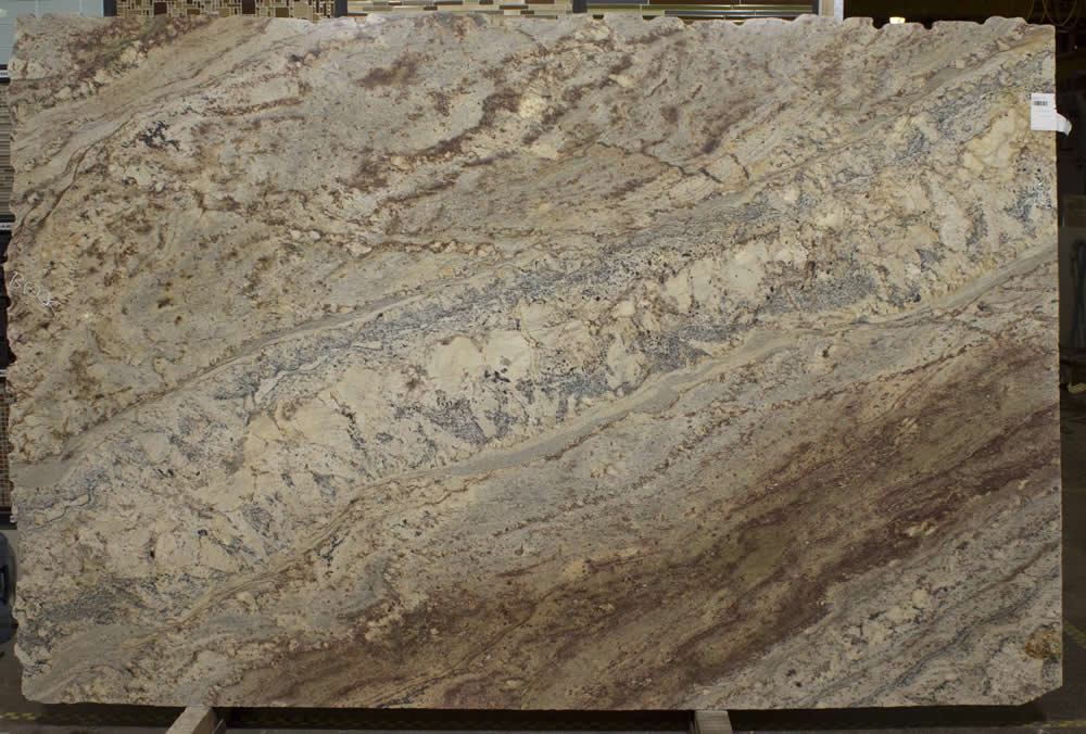 Sienna Bordeaux Granite Countertops - Image 2