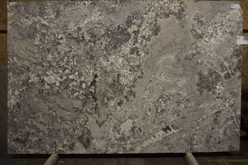 Silver Amarone Leather Granite Countertops - Image 2